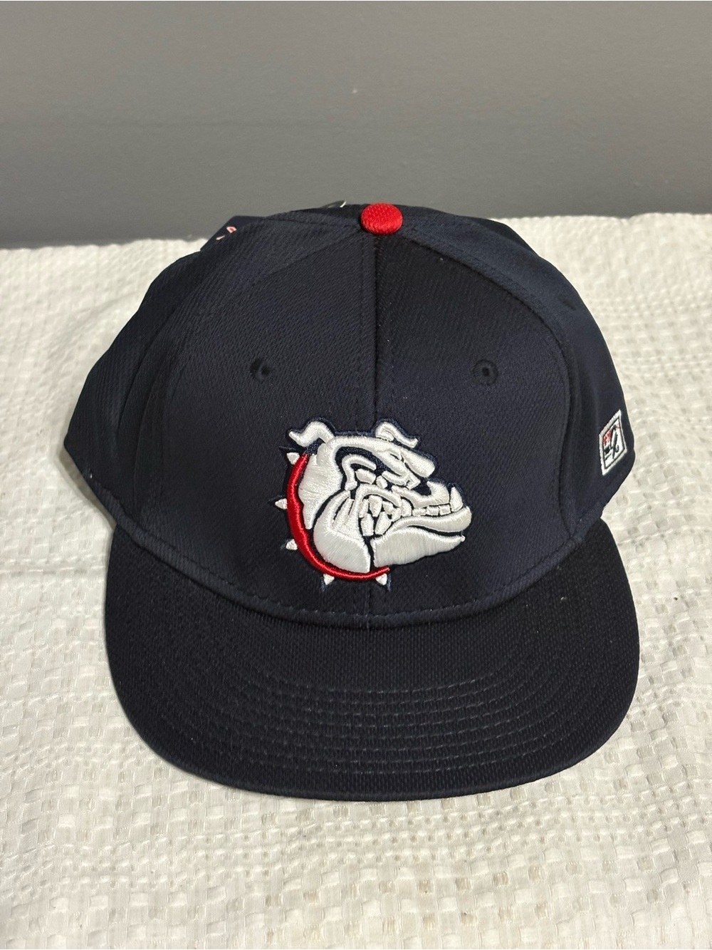 Gonzaga Bulldogs Fitted Baseball Cap - Size 7 3/4 NWT